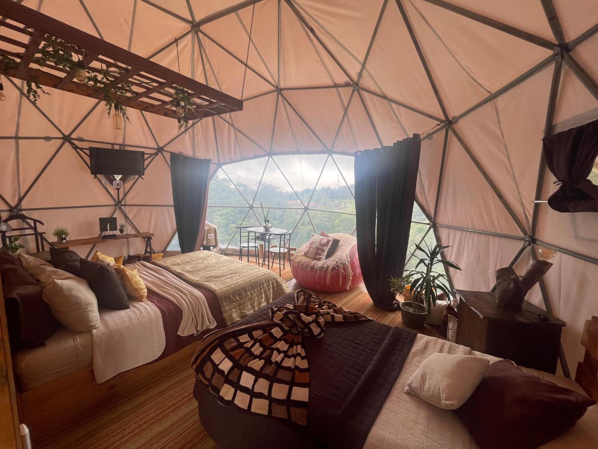 Double Room Mountain View